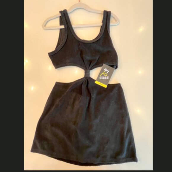 NWT Girls Target Coverup - Picture 1 of 3